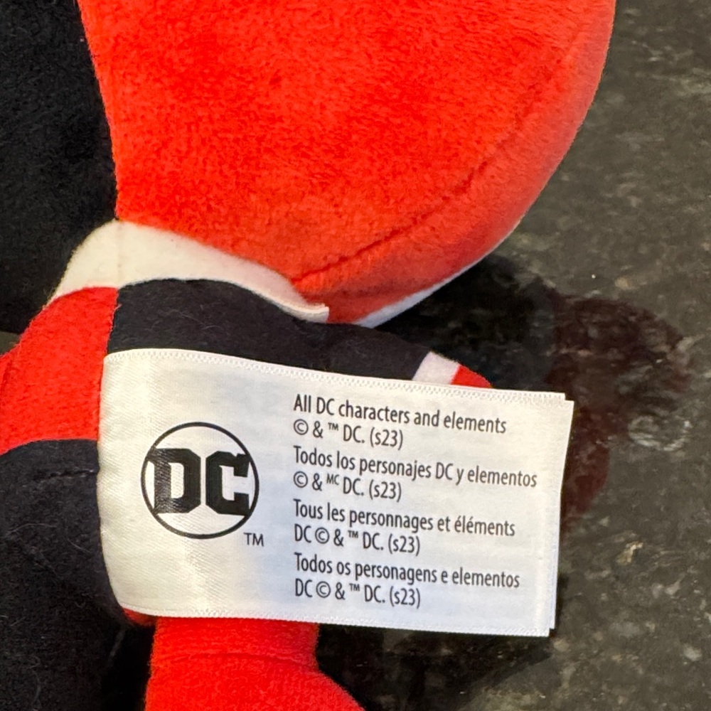 DC Comics Harley Quinn Small Plush Stuffed Toy  Collectible Batman. Size 7” - Picture 7 of 11